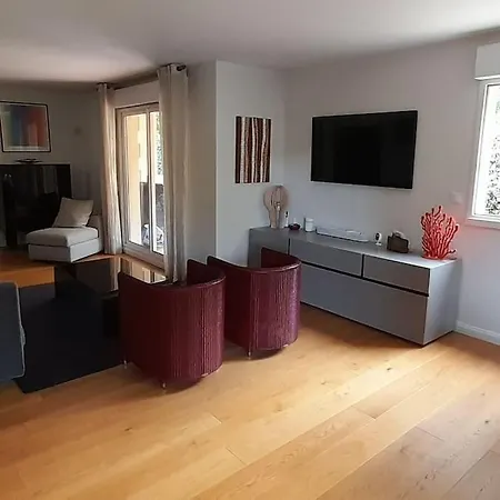115 M2 En Rez De Jardin Deauville